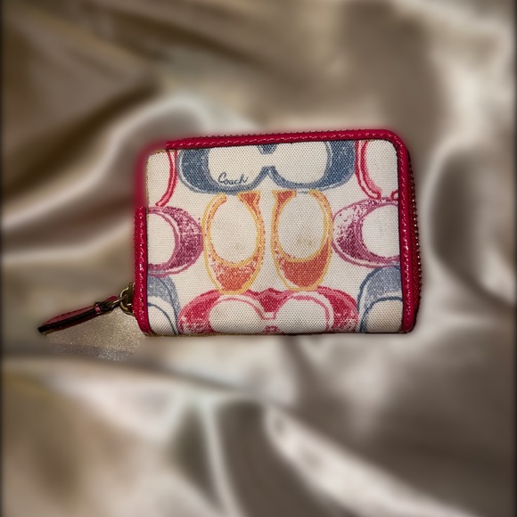 Authentic Coach Multicolor Crossbody Bag Canvas Patent Bag and Matching Wallet - Picture 7 of 9